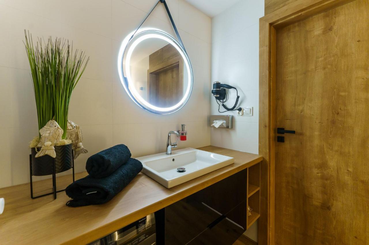 Ustronie Apartments - Apartamenty Komfort, Widok Na Morze, Parking Ustronie Morskie Esterno foto
